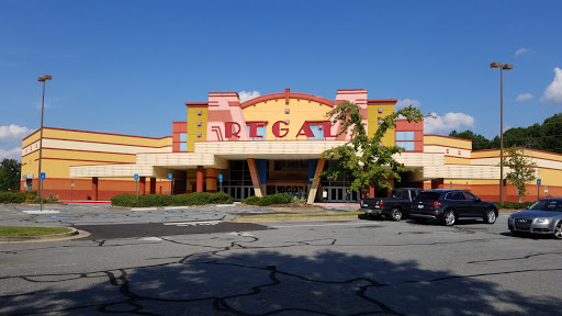 Movie Theater «Regal Cinemas Town Center 16 & RPX», reviews and photos, 2795 Town Center Dr, Kennesaw, GA 30144, USA