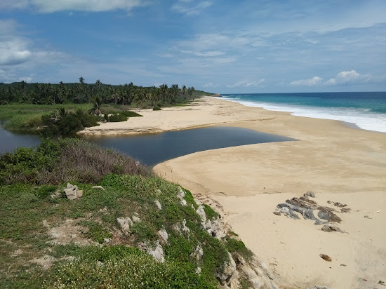 Zapotengo beach