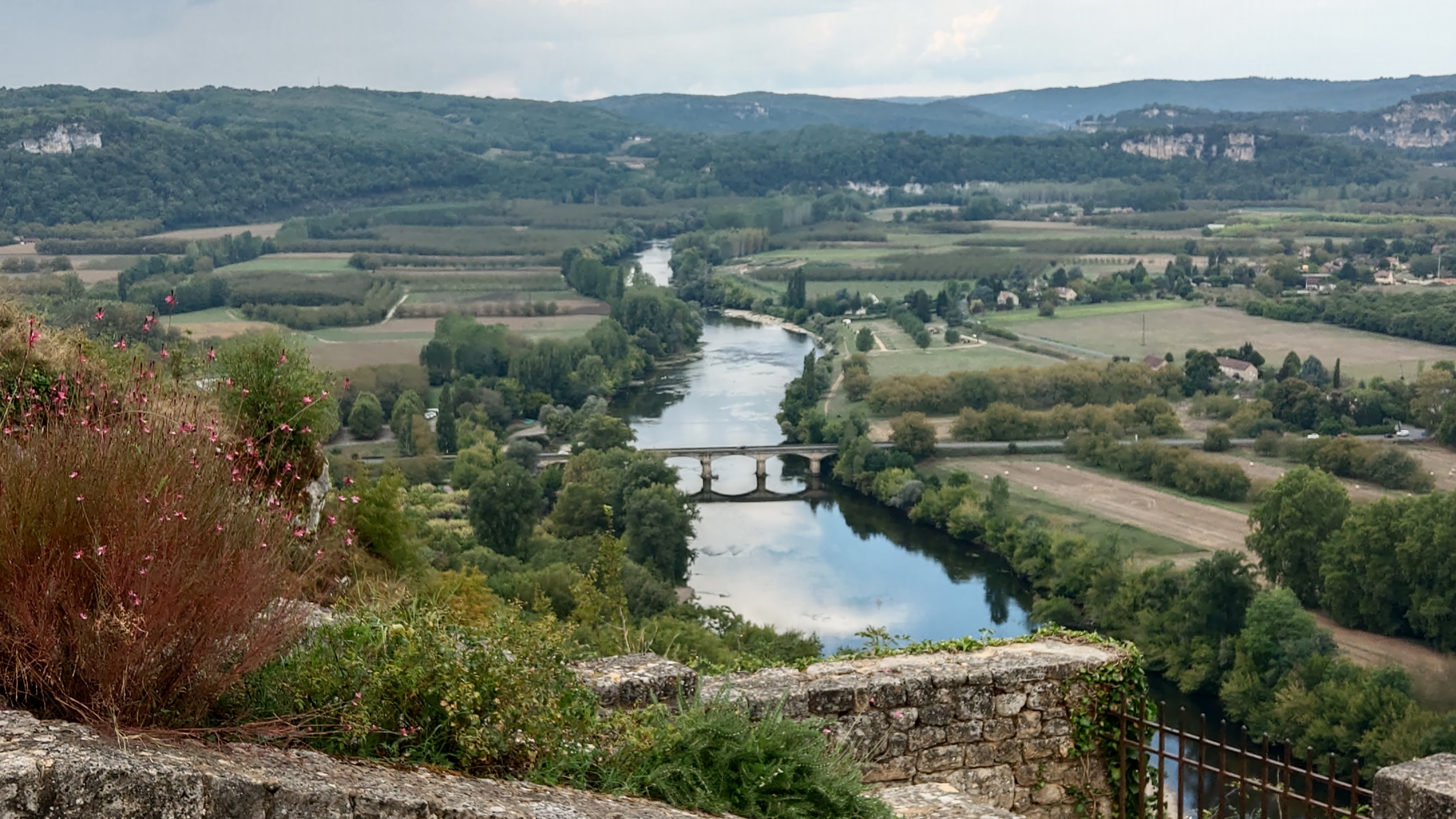 Photo n° 2 de l'avis de Virg.i fait le 04/09/2022 à 12:11