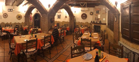 Restaurante Mesón Morisco - Pl. Don Rafael Alcoba, 29752 Sayalonga, Málaga, Spain