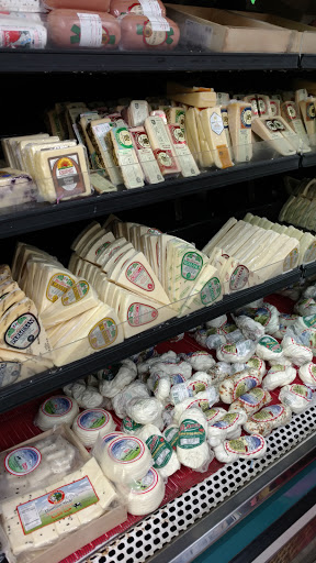 Supermarket «Guercio & Sons Inc», reviews and photos, 250 Grant St, Buffalo, NY 14213, USA