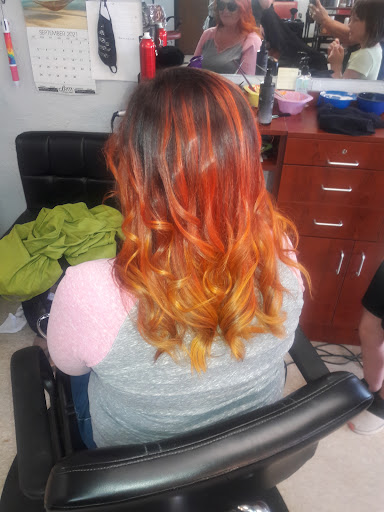 Beauty Salon «Jamie Kinz Family Hair Salon», reviews and photos, 301 N Main St, Noble, OK 73068, USA