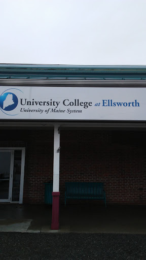 Shopping Mall «Mill Mall», reviews and photos, State St, Ellsworth, ME 04605, USA