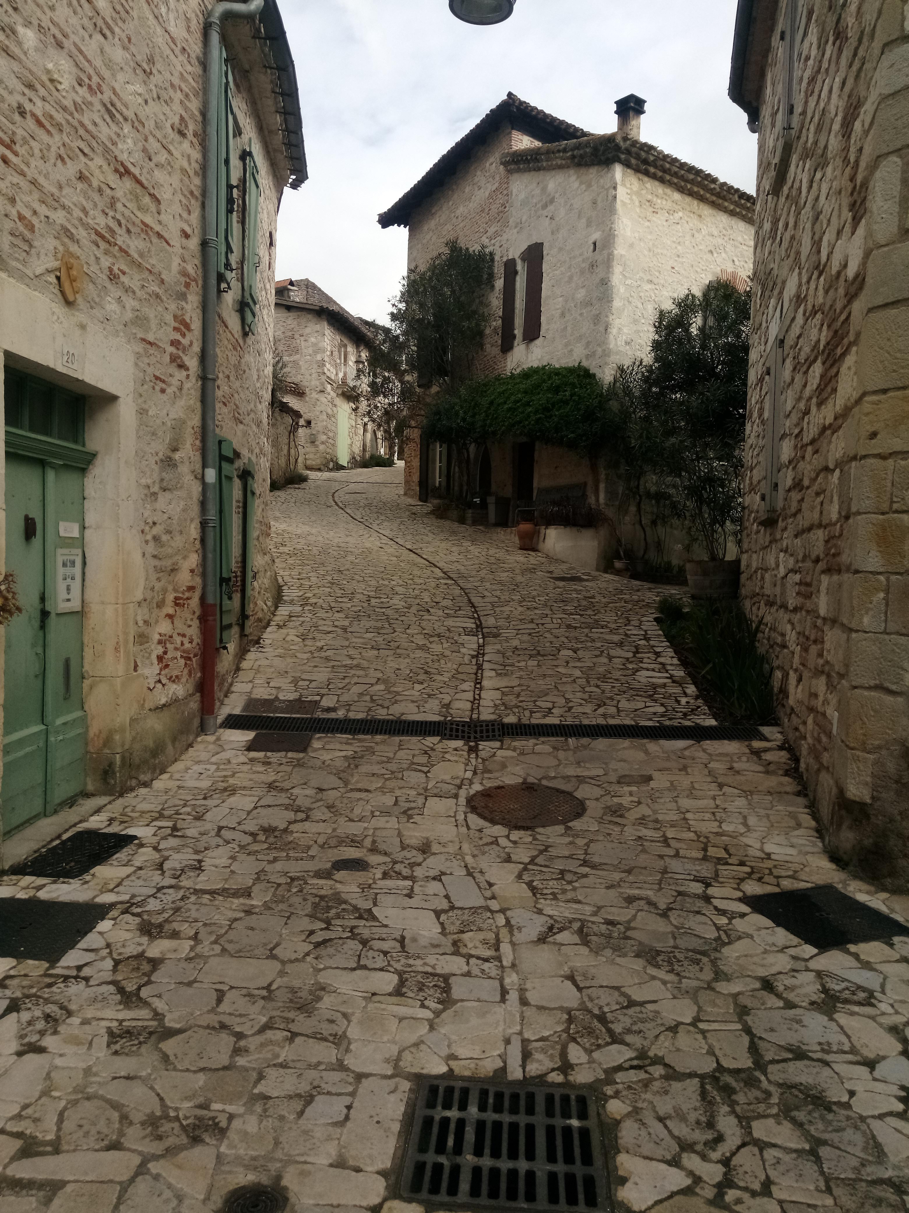 Photo n° 10 de l'avis de Mayassa.r fait le 27/03/2019 à 09:10