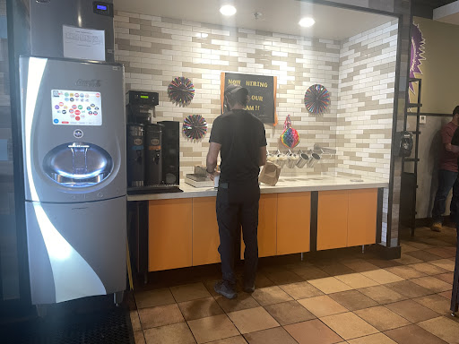 Mexican Restaurant «QDOBA Mexican Eats», reviews and photos, 180 Gravois Bluffs Cir Dr d, Fenton, MO 63026, USA