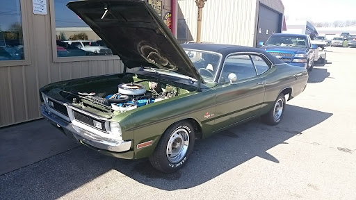 Used Car Dealer «D J Auto Sales», reviews and photos, 3815 16th Ave SW, Cedar Rapids, IA 52404, USA