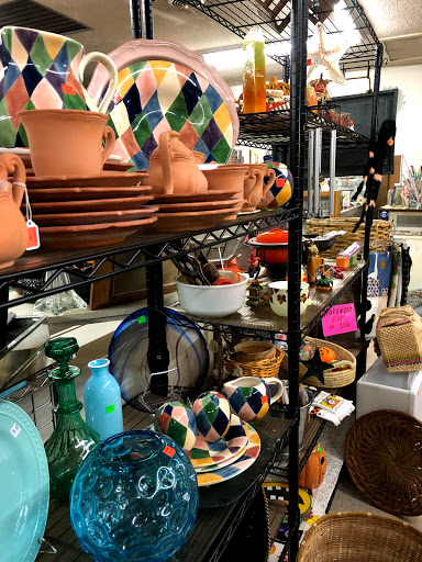 Thrift Store «Bon Marche Thrift Store», reviews and photos, 19405 Riverside Dr, Sonoma, CA 95476, USA