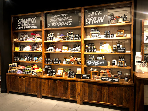 Cosmetics Store «Lush Cosmetics», reviews and photos, 2800 W Big Beaver Rd # 232, Troy, MI 48084, USA