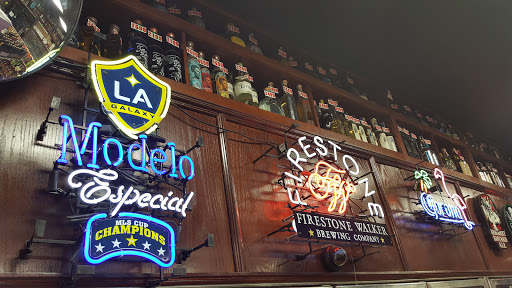 Ramirez Liquor, Wine, & Kegs, 736 S Soto St, Los Angeles, CA 90023, USA, 