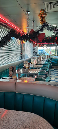 Atmosphère du Restaurant américain Tommy's Diner à Labège - n°11