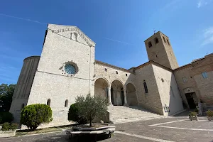 Concattedrale di San Leopardo di Osimo image