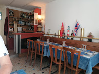 Atmosphère du Restaurant français La Marine à Grandcamp-Maisy - n°1