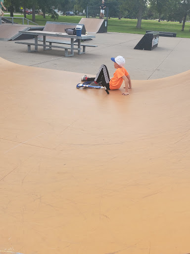 Community Center «Crystal Community Center», reviews and photos, 4800 Douglas Dr N, Minneapolis, MN 55429, USA