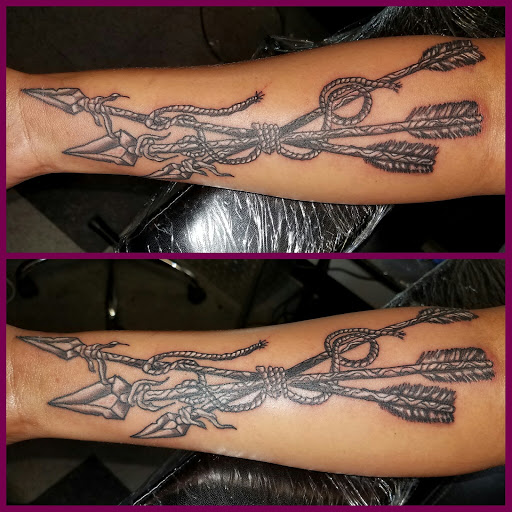 Tattoo Shop «22 Caliber Tattoo Studio», reviews and photos, 3501 Parsons Ave, Columbus, OH 43207, USA