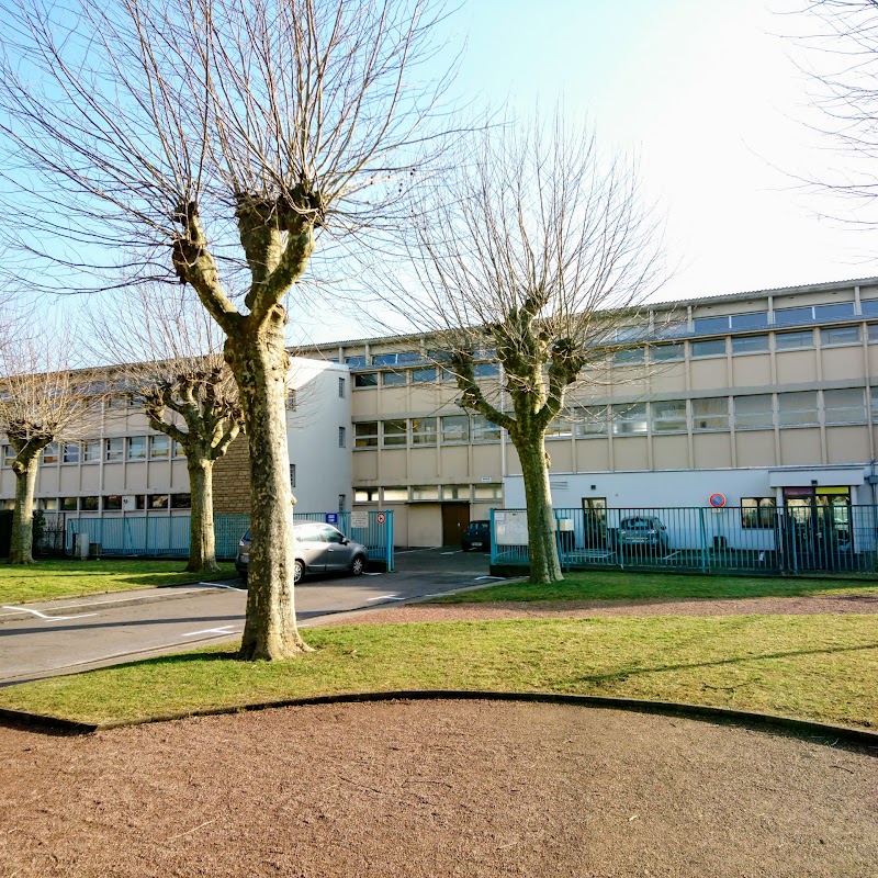 École Primaire Jean de la Fontaine