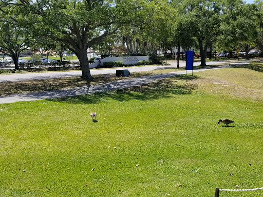 Private Golf Course «Pasadena Yacht & Country Club», reviews and photos, 6300 Pasadena Point Blvd S, Gulfport, FL 33707, USA