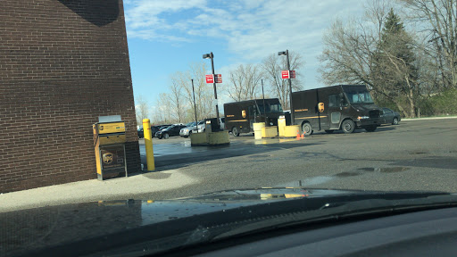 Shipping and Mailing Service «UPS Customer Center», reviews and photos, 25600 Northline Rd, Taylor, MI 48180, USA