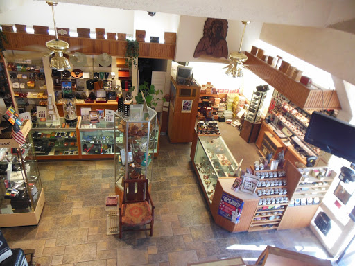 Tobacco Shop «Palm Desert Tobacco», reviews and photos, 73-580 El Paseo D, Palm Desert, CA 92260, USA