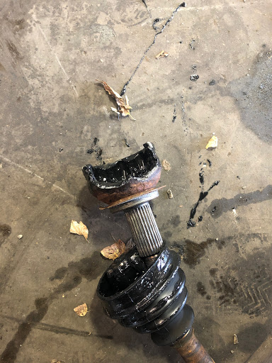 Auto Repair Shop «Rivergate Muffler & Complete Auto Care», reviews and photos, 159 Gleaves St, Madison, TN 37115, USA