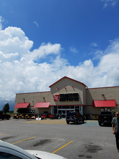 Home Improvement Store «Tractor Supply Co.», reviews and photos, 13500 Benns Church Blvd, Smithfield, VA 23430, USA