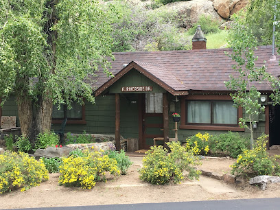 This Mountain Life: Extraordinary Estes Park Storybook Guesthouses