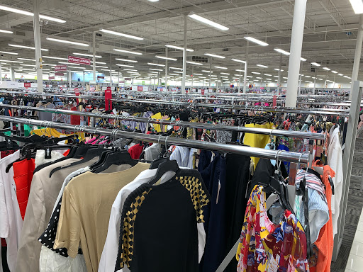 Clothing Store «Burlington Coat Factory», reviews and photos, 480 Boston Rd, Billerica, MA 01821, USA
