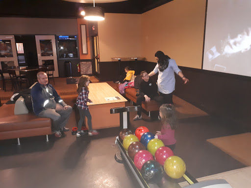 Bowling Alley «Game Of Mentor», reviews and photos, 7300 Palisades Pkwy, Mentor, OH 44060, USA