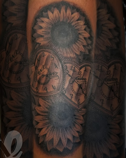 Tattoo Shop «VATO LOCO TATTOO STUDIO», reviews and photos, 1416 W Arkansas Ln, Arlington, TX 76013, USA