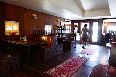 Oasis Restaurant
