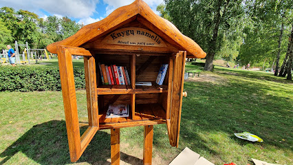 Knygų namelis Jaunimo parke