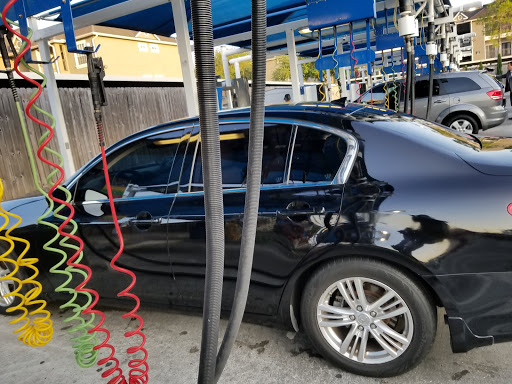 Car Wash «swish car wash & dog wash», reviews and photos, 9235 Westheimer Rd, Houston, TX 77063, USA