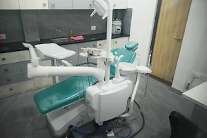 Smile N Shine Dental Clinic image