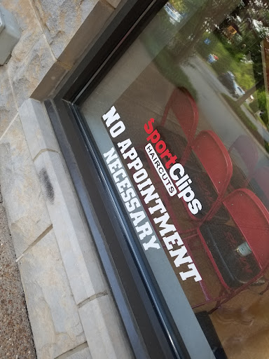 Hair Salon «Sport Clips Haircuts of Murfreesboro - The Avenue», reviews and photos, 2615 Medical Center Pkwy, Murfreesboro, TN 37129, USA