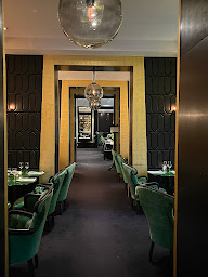 Photo n°120 de Romeo - Bar & Grill à Paris ()