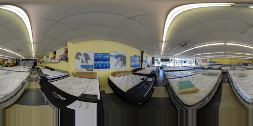 Mattress Store «Shoals Discount Mattresses», reviews and photos, 705 Avalon Ave, Muscle Shoals, AL 35661, USA