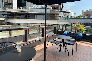 Starbucks Central Pattaya image
