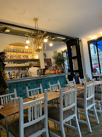 Atmosphère du Restaurant tunisien Mabrouk à Paris - n°14