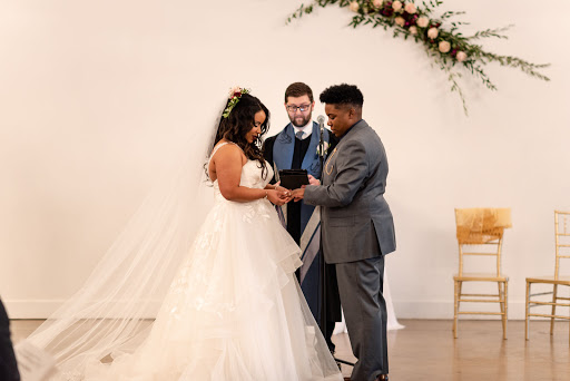 Bridal Shop «The Barefoot Bride», reviews and photos, 4726 Poplar Ave #4, Memphis, TN 38117, USA