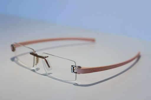 Optician «Milan Optique», reviews and photos, 608 W 48th St, Kansas City, MO 64112, USA