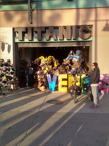 Boutique «Titanic Boutique», reviews and photos, 405 Ocean Front Walk, Venice, CA 90291, USA