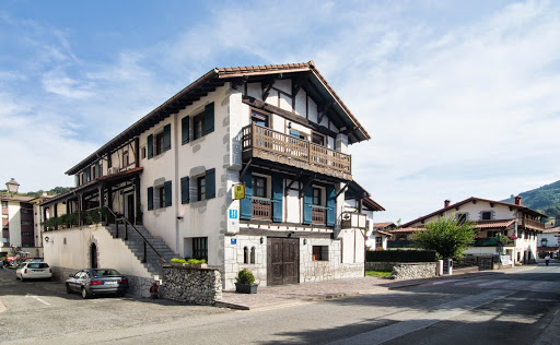 Clínica Veterinaria Poveda en Roquetas de Mar