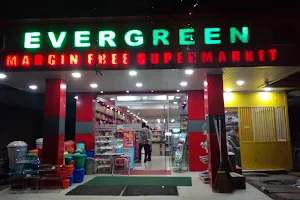 Evergreen Margin Free Super Market, kodungallur image