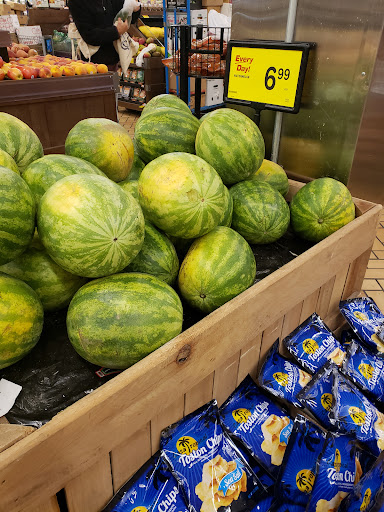 Shopping Mall «Bond Shopping Center», reviews and photos, 1891 S State Rd, Upper Darby, PA 19082, USA