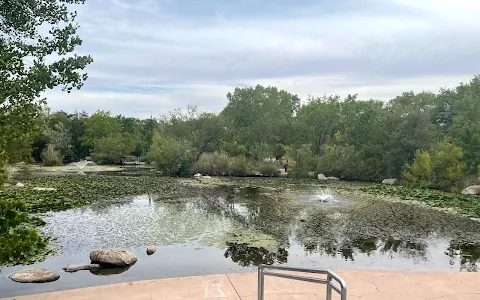 Aquarium & Botanic Garden Station image