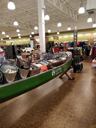 Outdoor Sports Store «Sierra Trading Post», reviews and photos, 5916 Barnes Rd, Colorado Springs, CO 80922, USA