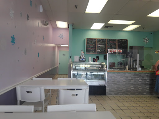 Ice Cream Shop «Snow Zone - Frozen Cotton Candy», reviews and photos, 5212 Cottage Hill Rd d, Mobile, AL 36609, USA