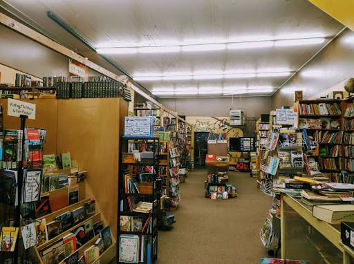 Book Store «Main Street Books Monroe LLC», reviews and photos, 110 E Main St #100, Monroe, WA 98272, USA