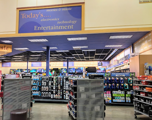 Grocery Store «Fred Meyer», reviews and photos, 325 5th St, Brookings, OR 97415, USA