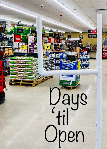 Hardware Store «Roselle Ace Hardware», reviews and photos, 821 E Nerge Rd, Roselle, IL 60172, USA