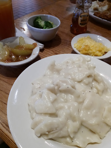 American Restaurant «Cracker Barrel Old Country Store», reviews and photos, 7995 Senoia Rd, Fairburn, GA 30213, USA